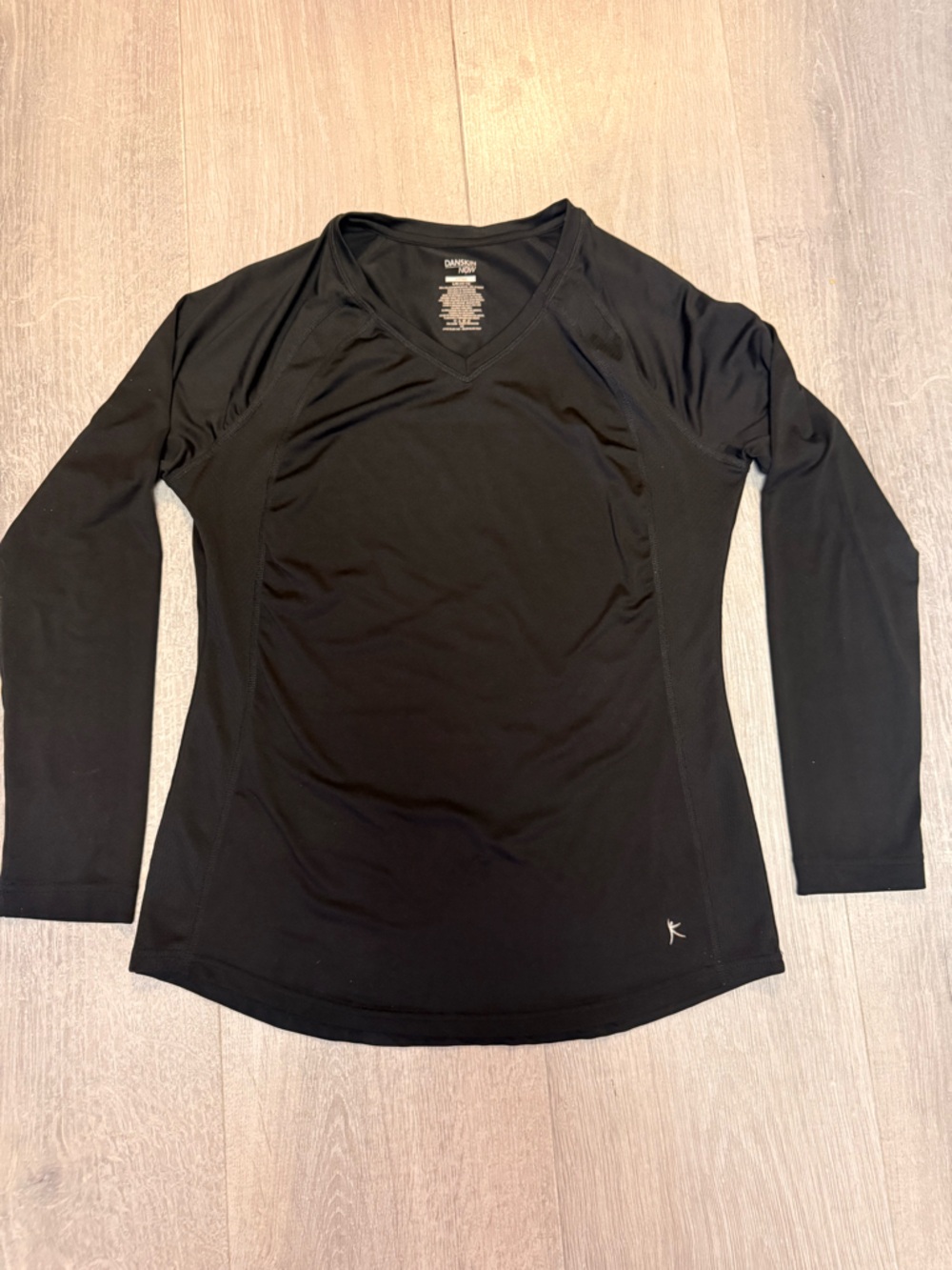 Danskin Now Black V-Neck Long Sleeve Active Top